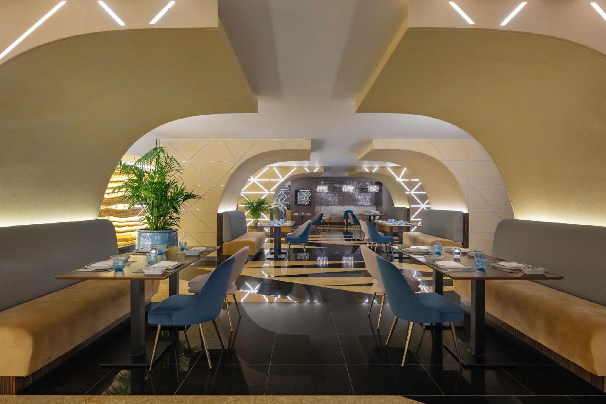 Le Meridien City Center Доха Экстерьер фото