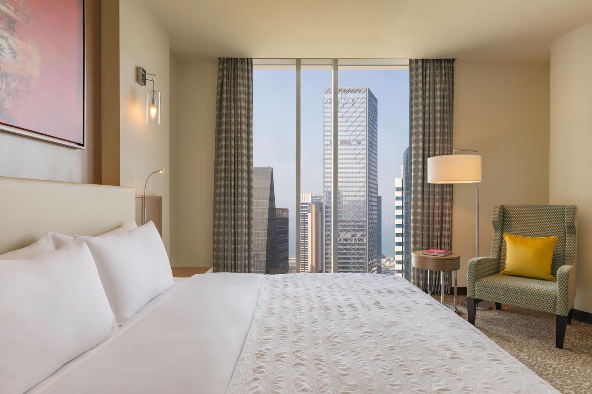 Le Meridien City Center Доха Экстерьер фото